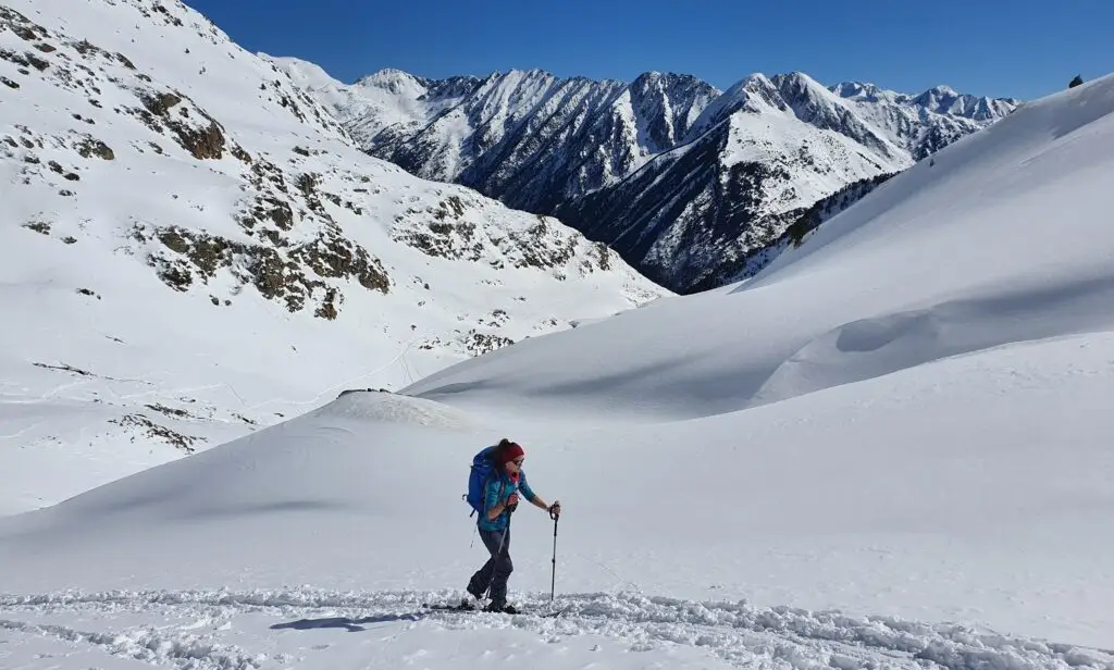 Ruta d'esquí de muntanya i splitboard pels estanys de Mascarida i el Diable
